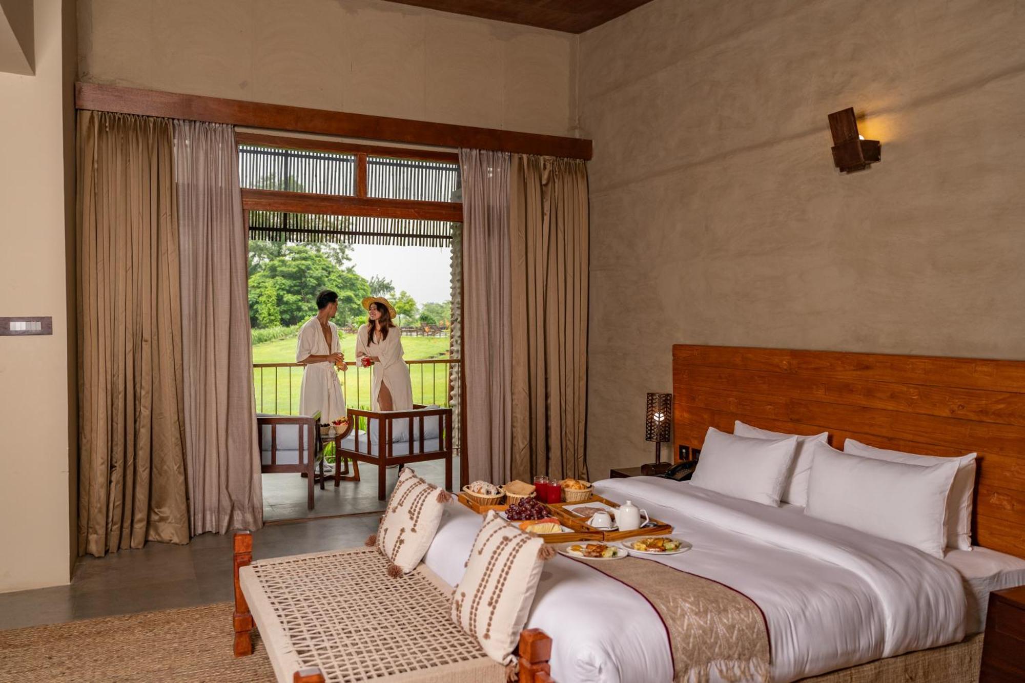 Sanctuary Chitwan National Park Hotel Luaran gambar