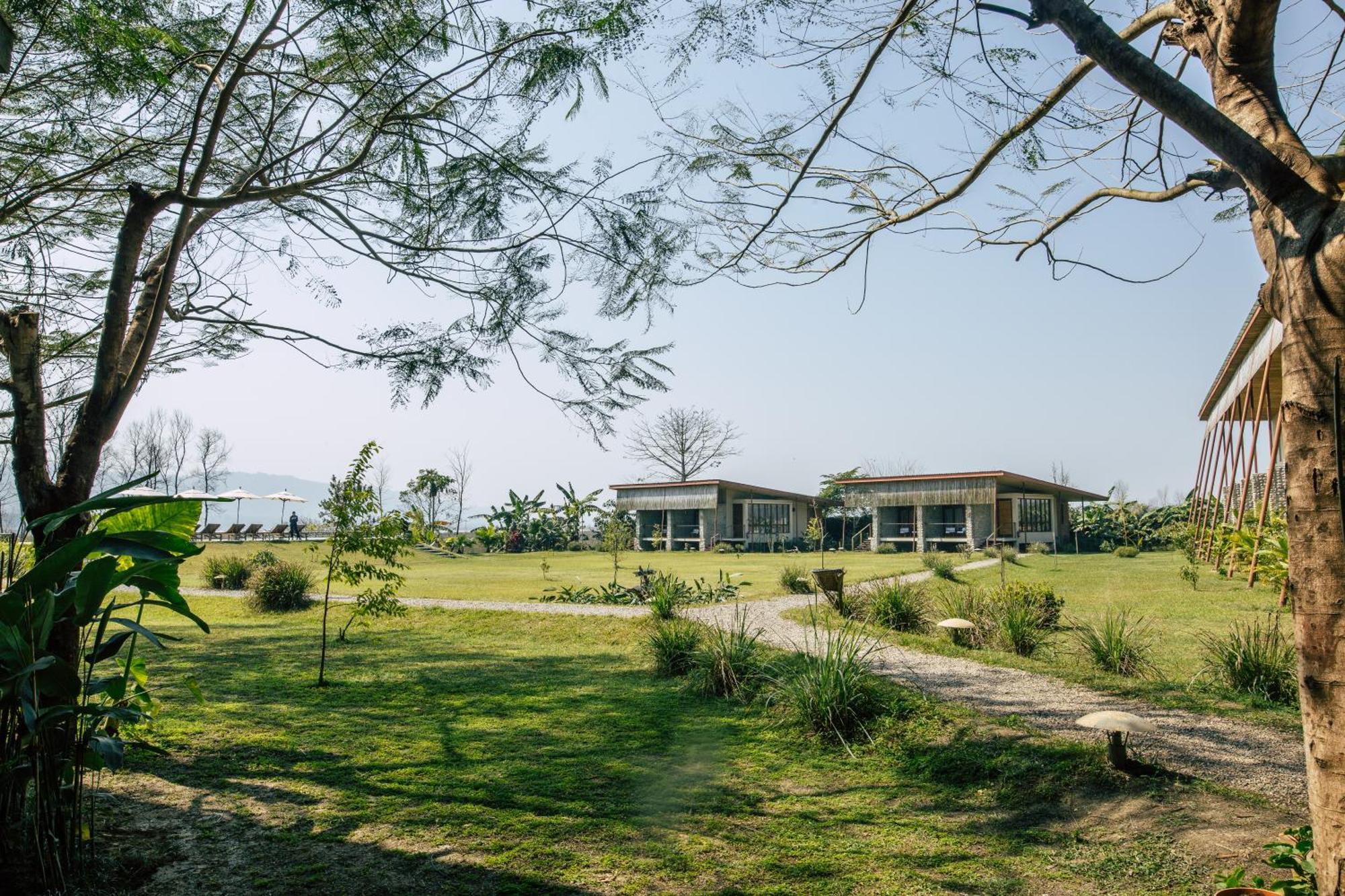 Sanctuary Chitwan National Park Hotel Luaran gambar