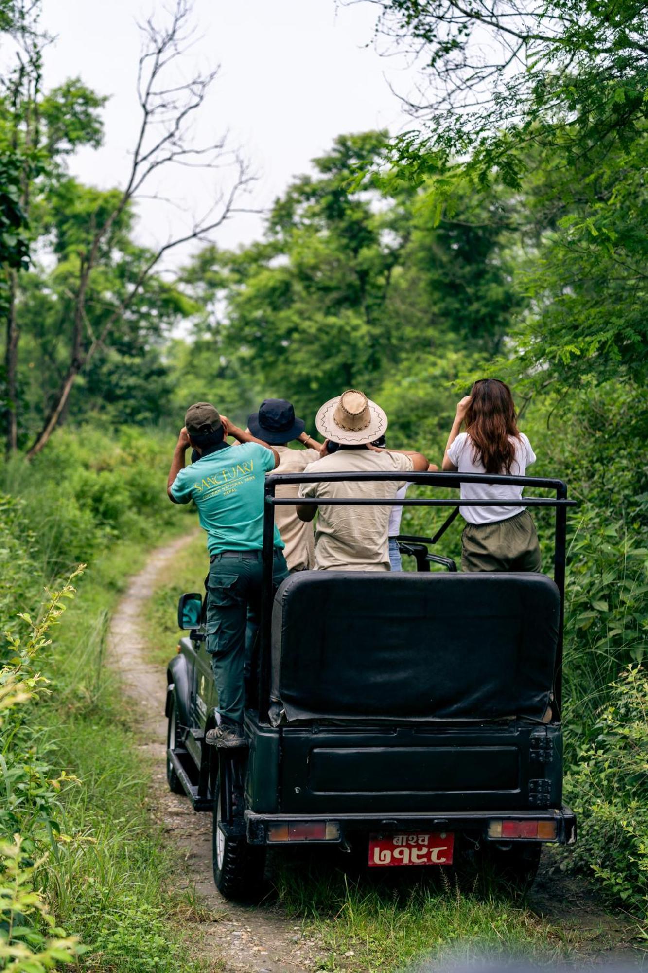 Sanctuary Chitwan National Park Hotel Luaran gambar